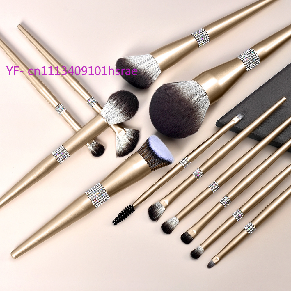 12 Champagne Gold Bright Queen - Beauty Makeup Foundation ulasan dan harga