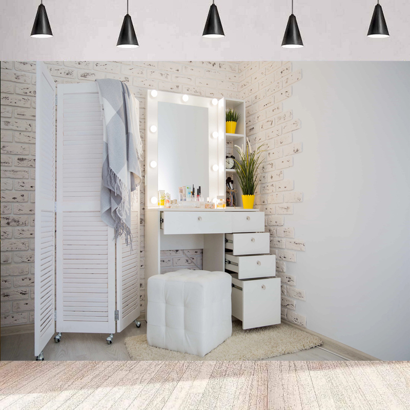 Pink Makeup Room Photography B - Beauty Makeup School ulasan dan harga